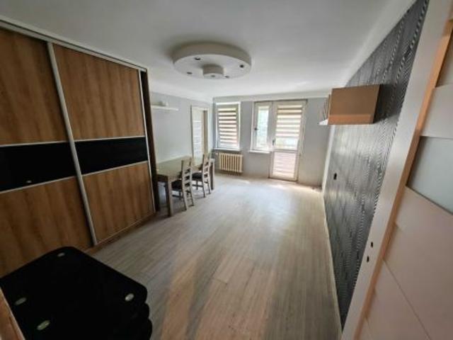 Bezpośrednio, Radom, 47 m² Mieszkanie