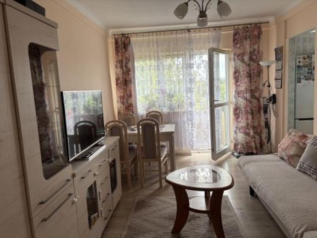 Bezpośrednio, Radom, Osiedle XV lecia, ul. 11 Listopada, 35 m² Mieszkanie