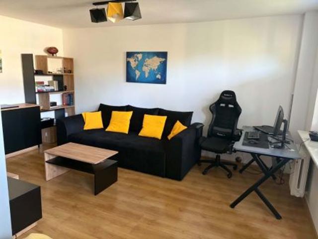 Bezpośrednio, Radom, Osiedle XV lecia, ul. Żwirki i Wigury, 37 m² Mieszkanie