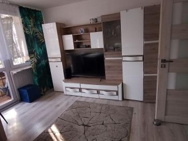 Bezpośrednio, Radom, Młodzianów, 59 m² Mieszkanie