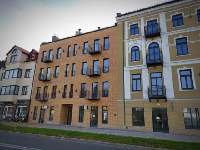 Bezpośrednio, Radom, Miasto Kazimierzowskie, ul. Wałowa, 73 m² Mieszkanie