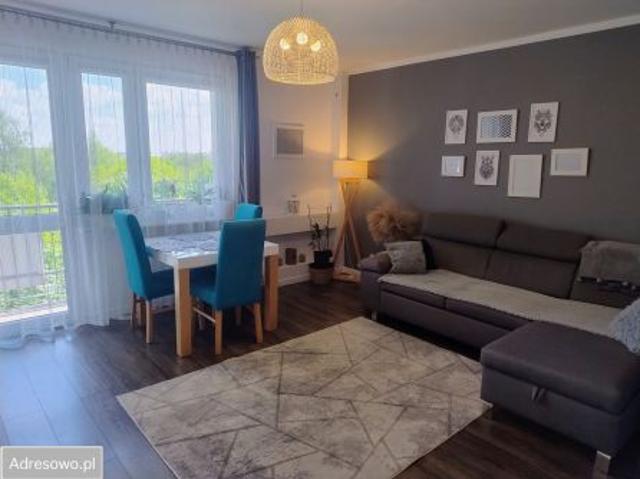 Bezpośrednio, Radom, ul. Sobótki, 62 m² Mieszkanie