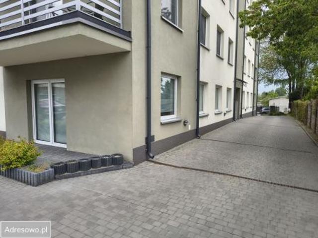 Bezpośrednio, Radomsko, ul. Krakowska, 57 m² Mieszkanie