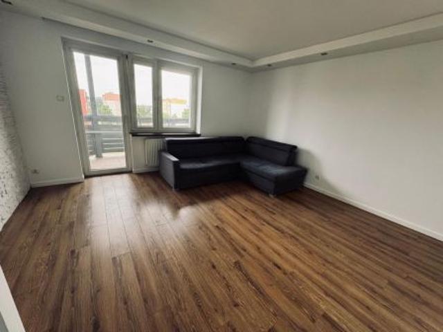 Bezpośrednio, Rypin, ul. Mławska, 66 m² Mieszkanie