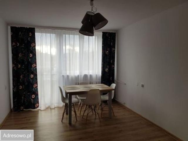 Bezpośrednio, Węgierska Górka, os. XX lecia II RP, 37 m² Mieszkanie