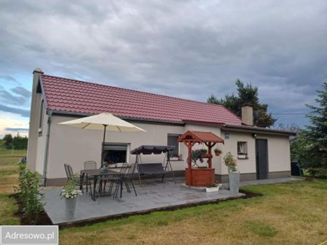 Bezpośrednio, Wąsice, ul. Główna, 90 m² Dom