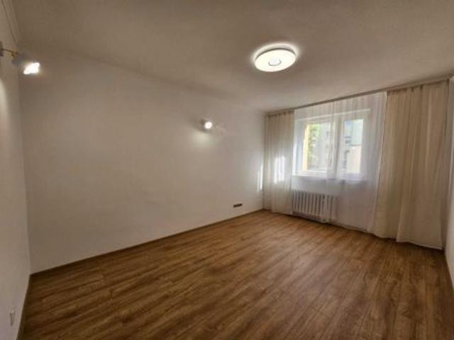 Bezpośrednio, Wodzisław Śląski, os. 1 Maja, 48 m² Mieszkanie