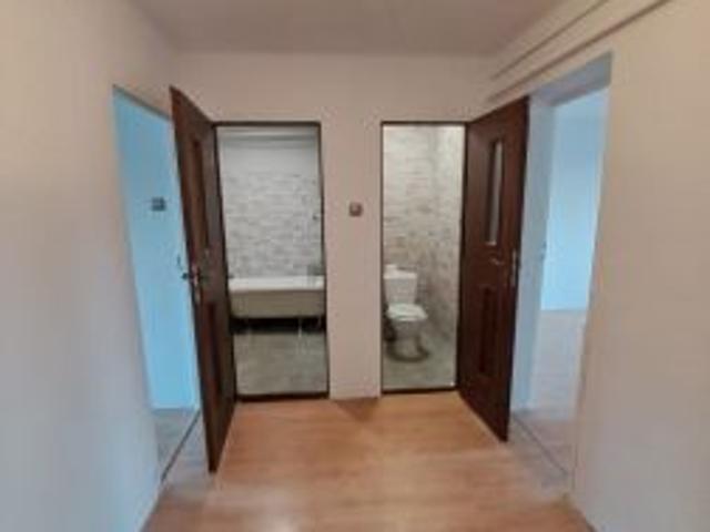 Bezpośrednio, Wodzisław Śląski, ul. Dębowa, 60 m² Mieszkanie