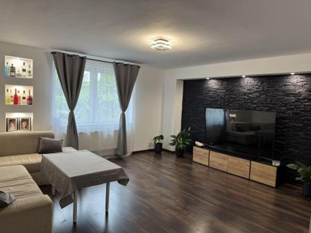 Bezpośrednio, Wałcz, Raduń, ul. Ogniowa, 95 m² Mieszkanie