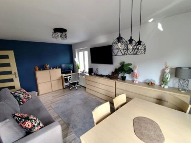 Bezpośrednio, Wałbrzych, Biały Kamień, ul. Ludowa, 51 m² Mieszkanie