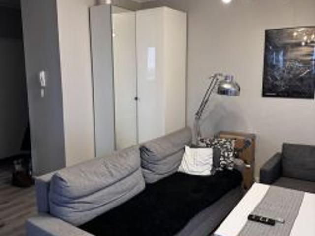 Bezpośrednio, Warszawa, Gocław, ul. Ostrobramska, 47 m² Mieszkanie