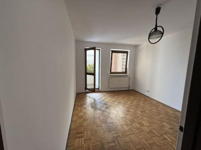 Bezpośrednio, Warszawa, Gocław, ul. Stanisława Mikołajczyka, 35 m² Mieszkanie