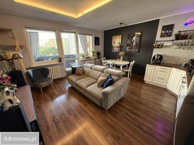 Bezpośrednio, Warszawa, Gocław, ul. Złotej Wilgi, 63 m² Mieszkanie