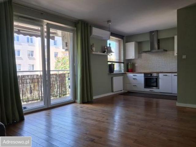 Bezpośrednio, Warszawa, Kobiałka, ul. Żeglugi Wiślanej, 67 m² Mieszkanie