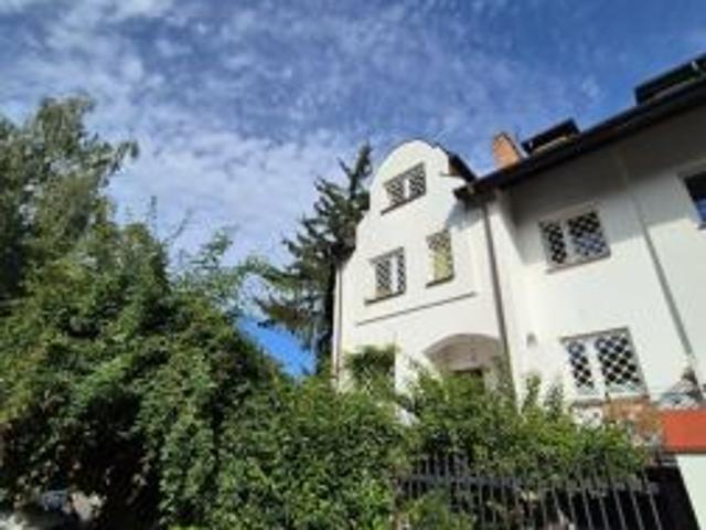 Bezpośrednio, Warszawa, Mokotów, ul. Nałęczowska, 240 m² Dom