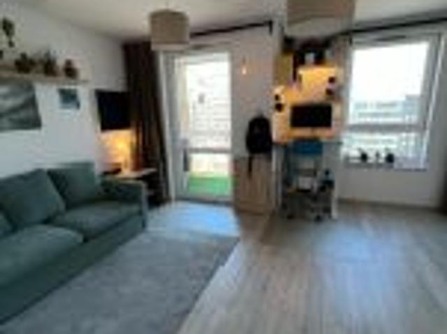 Bezpośrednio, Warszawa, Nowe Włochy, ul. Wiktoryn, 31 m² Mieszkanie