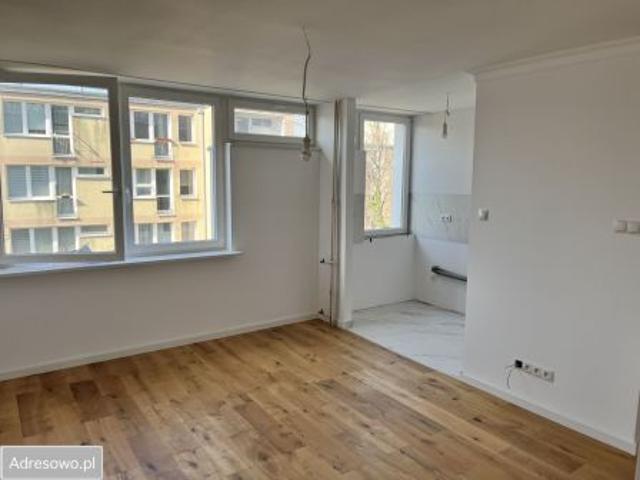 Bezpośrednio, Warszawa, Saska Kępa, ul. Brazylijska, 38 m² Mieszkanie