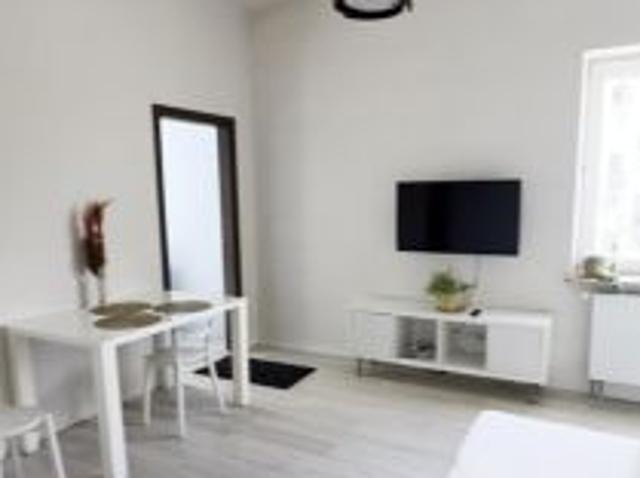 Bezpośrednio, Warszawa, Praga Południe, Wzorcowa, 49 m² Mieszkanie