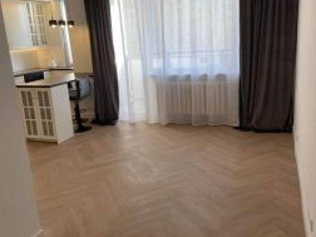 Bezpośrednio, Warszawa, Praga Południe, ul. Komorska, 34 m² Mieszkanie