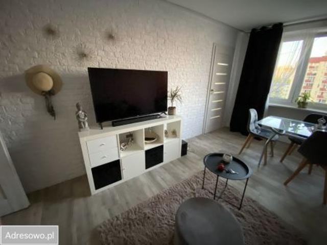Bezpośrednio, Warszawa, Praga Południe, ul. Międzyborska, 48 m² Mieszkanie