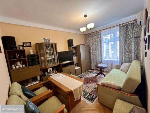 Bezpośrednio, Warszawa, Śródmieście, ul. Chmielna, 26 m² Mieszkanie