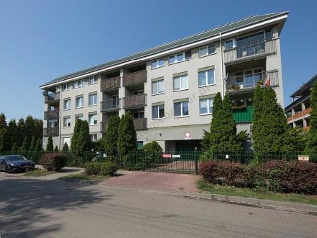 Bezpośrednio, Warszawa, Włochy, ul. Naukowa, 31 m² Mieszkanie