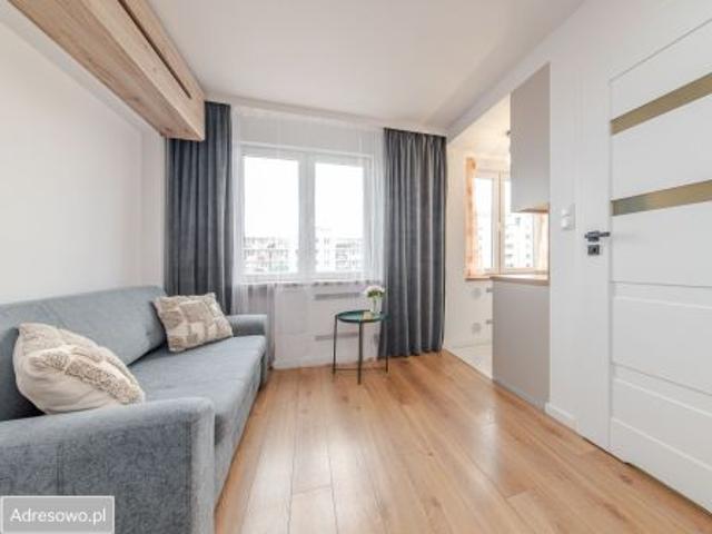 Bezpośrednio, Warszawa, Wola, al. Jana Pawła II, 47 m² Mieszkanie