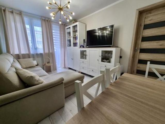 Bezpośrednio, Świętochłowice, Piaśniki, ul. Juliana Zubrzyckiego, 46 m² Mieszkanie