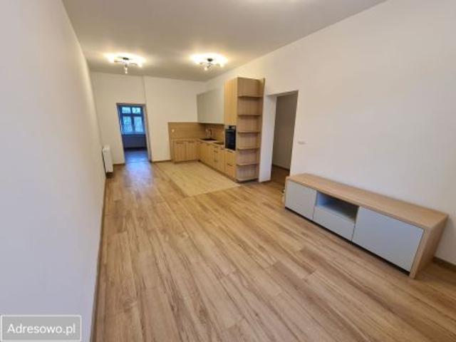 Bezpośrednio, Świdnica, Centrum, ul. Długa, 74 m² Mieszkanie