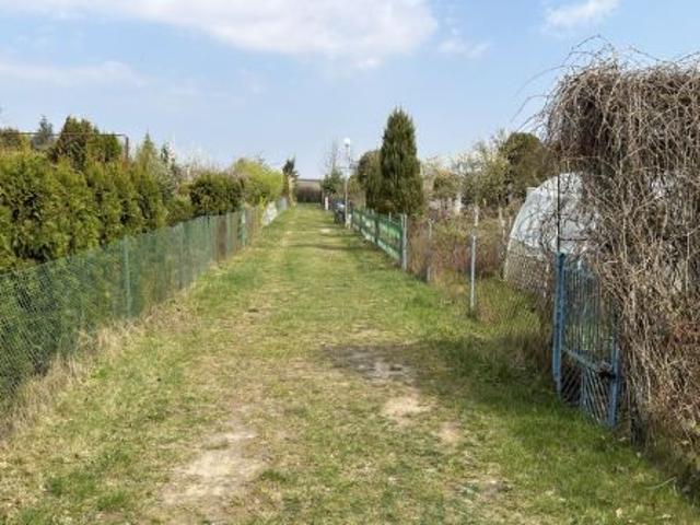 Bezpośrednio, Wieluń, 300 m² Działka