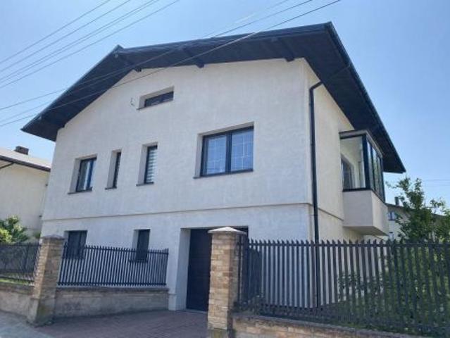 Bezpośrednio, Wieluń, ul. Morelowa, 203 m² Dom