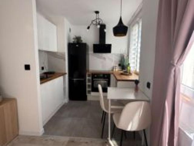 Bezpośrednio, Wrocław, Różanka, ul. Zaułek Rogoziński, 33 m² Mieszkanie