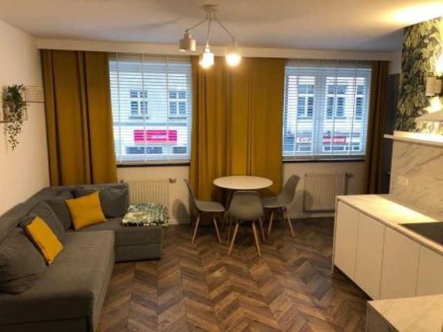 Bezpośrednio, Wrocław, Stare Miasto, ul. Oławska, 36 m² Mieszkanie