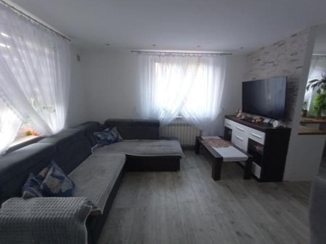 Bezpośrednio, Żulice, 115 m² Mieszkanie