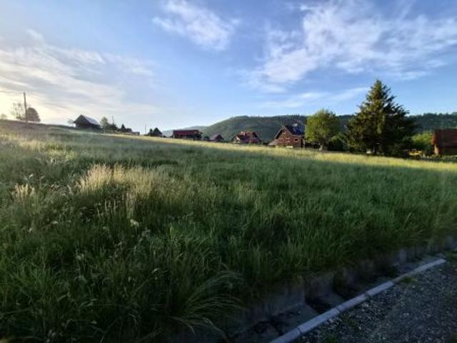 Bezpośrednio, Złatna, 2145 m² Działka