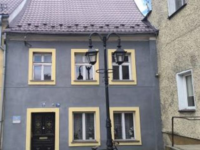 Bezpośrednio, Złoty Stok, rynek Rynek, 57 m² Mieszkanie