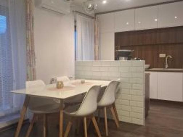 Bezpośrednio, Zabrze, 59 m² Mieszkanie