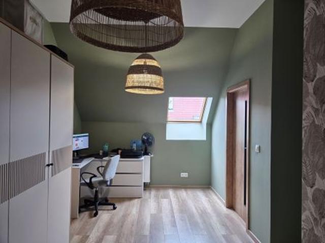 Bezpośrednio, Zgorzała, 86 m² Dom