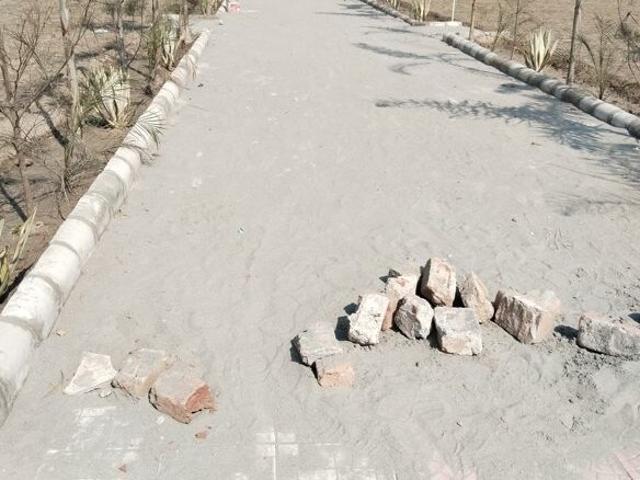 BKR Bhopani Plots 200 Sq. Yd. Plot in Neharpar Faridabad Listing ID: #10116