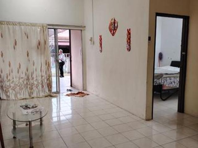 Bkt Chedang Seremban2 Single Storey End Lot With Land Fully Extend