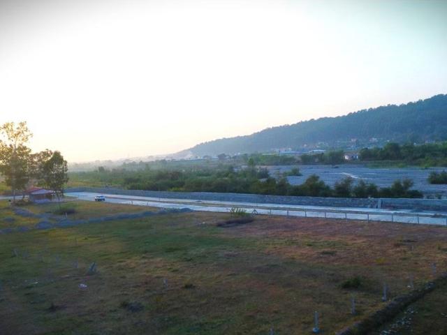 Bhauwala, Dehradun North 300 Sq.Yd. Plot in Bhauwala Dehradun Listing ID: #10389