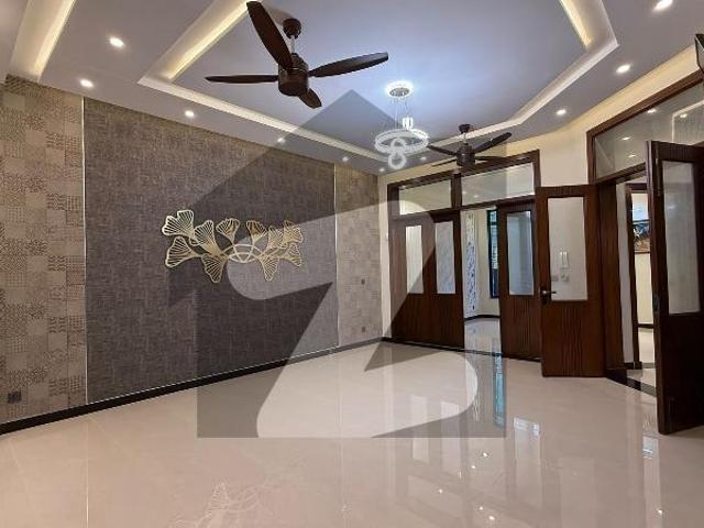 BHARIA TOWN PH 8 OVERSES BLOCK 5 Bahria Greens Overseas Enclave Sector 5