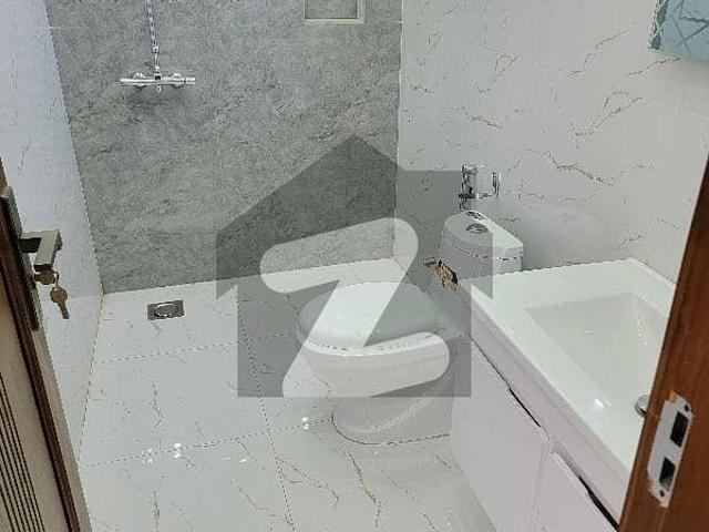 10 Marla House In Stunning Bahria Town Phase 8 Block L Is Available For sale