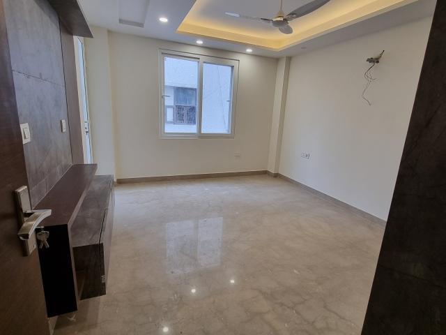 Bhera Enclave 3 Bedroom 170 Sq. Yd. Builder Floor in Bhera Enclave Delhi Listing ID: #9360