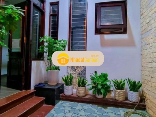 Biệt thự mini phố ngũ nhạc 64m 5 tầng mt4m