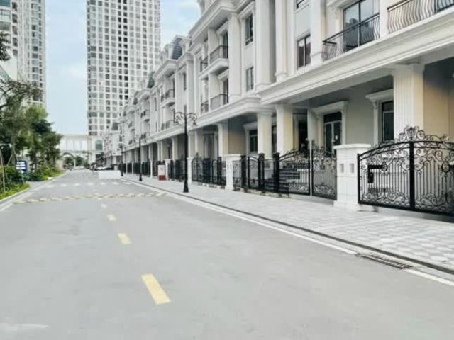 Biệt thự Ciputra giá rẻ, giao ngay