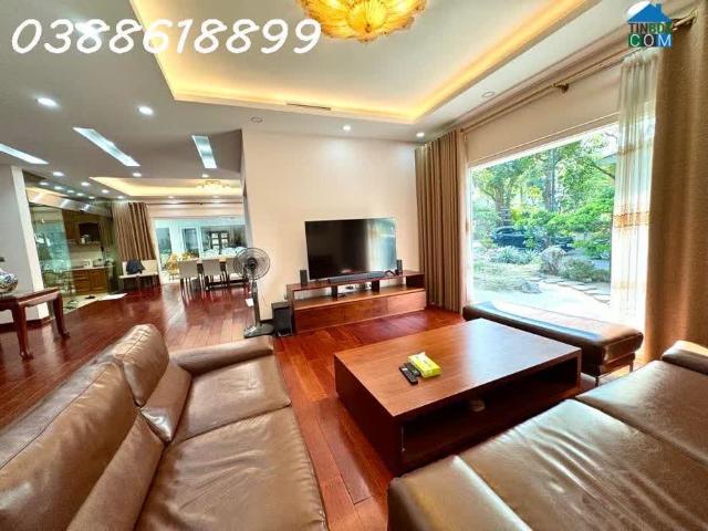 Biệt Thự Ecopark 324m, MT 18m, Full Nội Thất Đẳng Cấp, 62 Tỷ