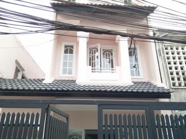 Biệt thự góc 2 MT khu Bình Phú Q6 9x20 giá chỉ 22 tỷ TL