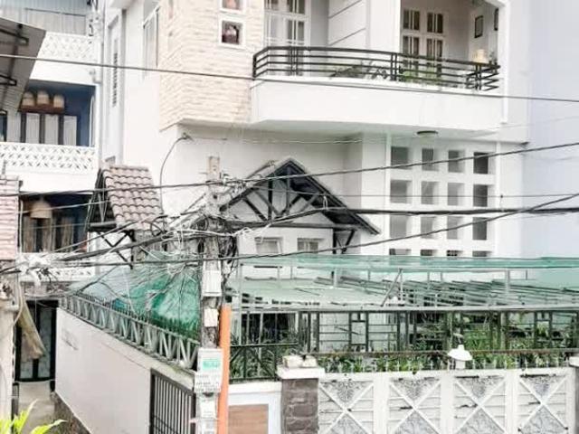 Biệt thự góc 3 tầng ngay cầu Rạch Ông MT Phạm Thế Hiển P1Q8. Giá 15,2 tỷ TL ít
