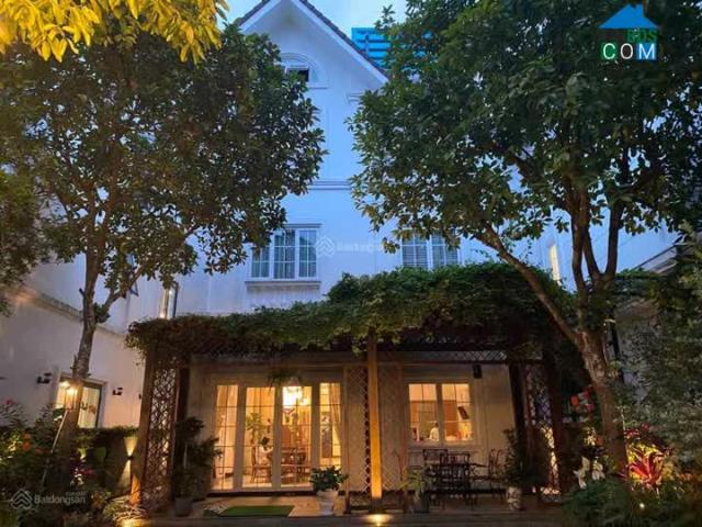 Biệt thự Hoa Sữa 266m2 Vinhomes Riverside 39 tỷ 0969568